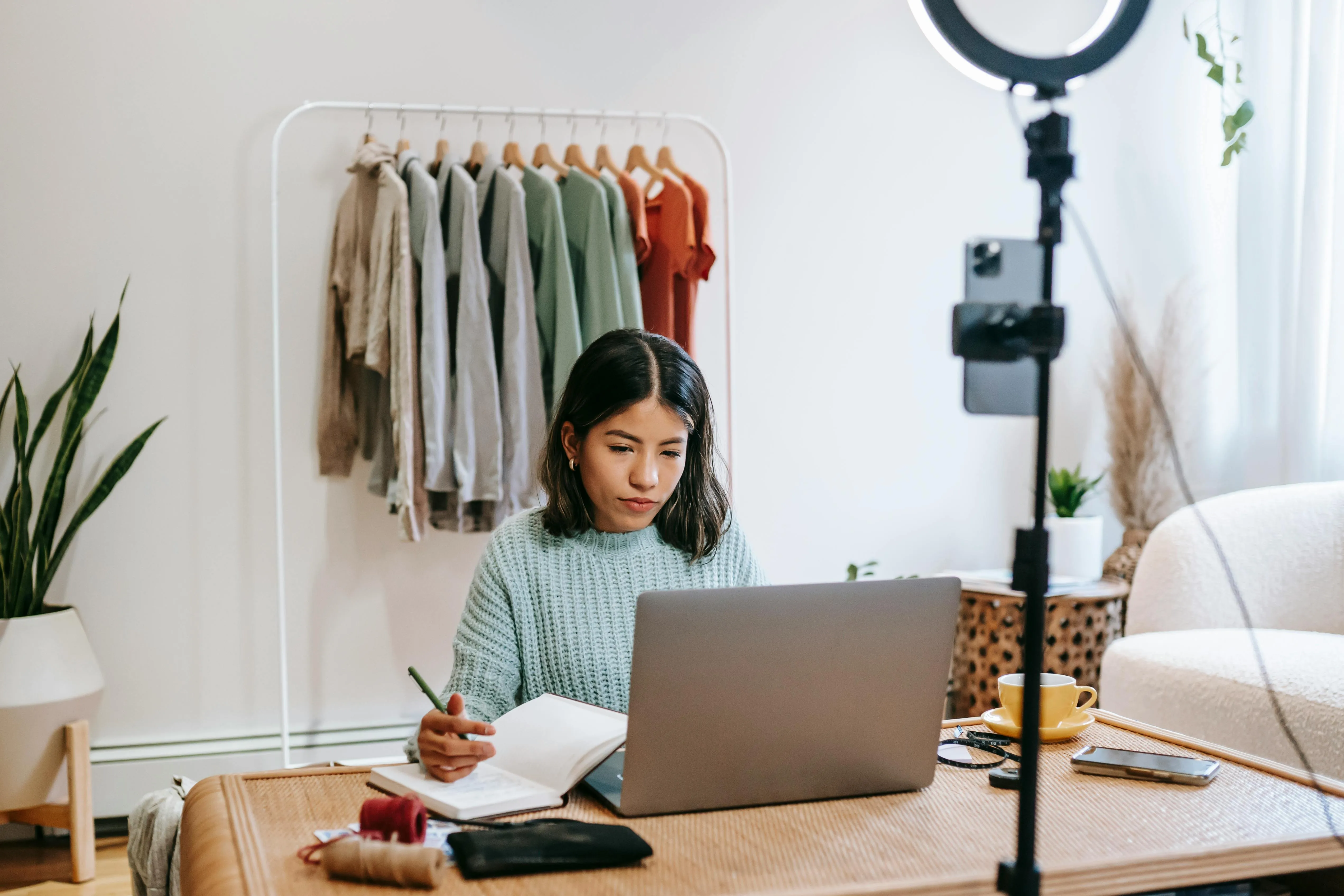 How to craft an inclusive job description in 2026